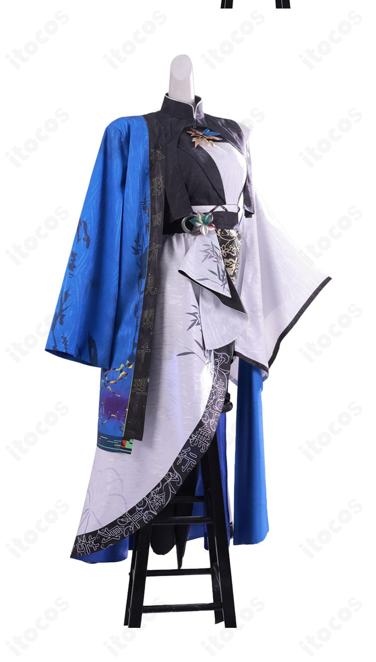 勝利の女神:NIKKE系バトルスーツの上着・インナー含む正面全体