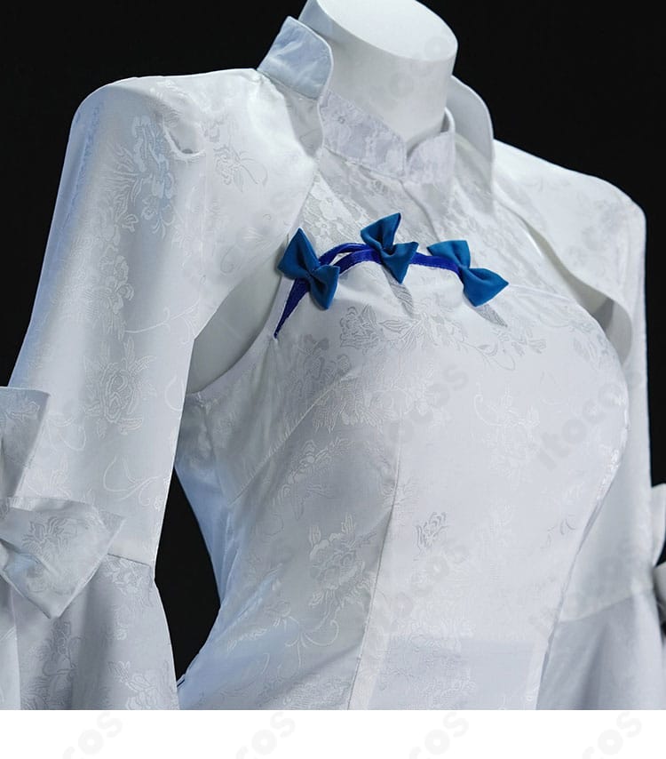 95式 グレースドレスの肩袖装飾アップ。刺繍風の意匠とパイピング、立体的な縁取りの質感ディテール。