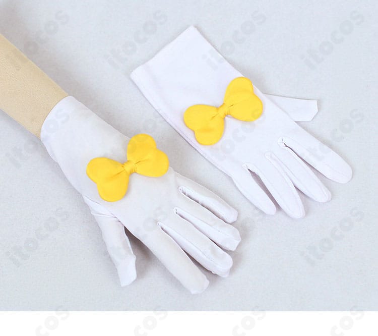 ハンドバッグ装飾のディテール。金具とエッジ処理の質感が分かる近接