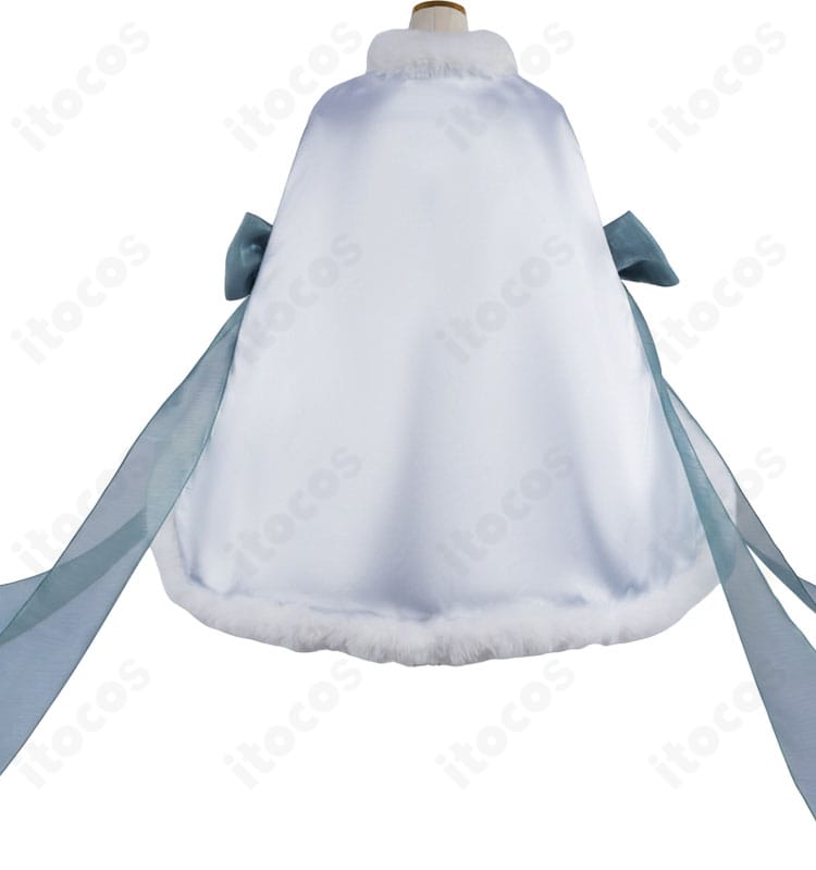 第五人格 庭師 2026雪まつりコラボ衣装のマントとワンピースの背面シルエット