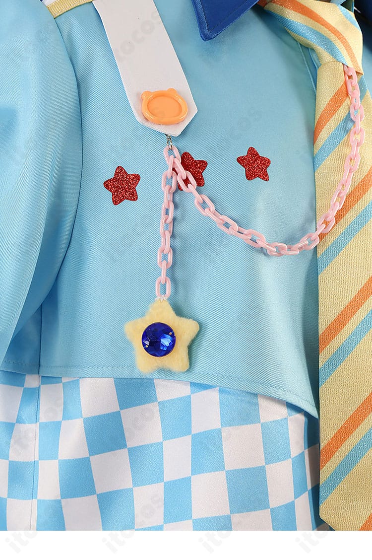 クマクマレスQ衣装の胸元装飾とジャケットの切替デザイン