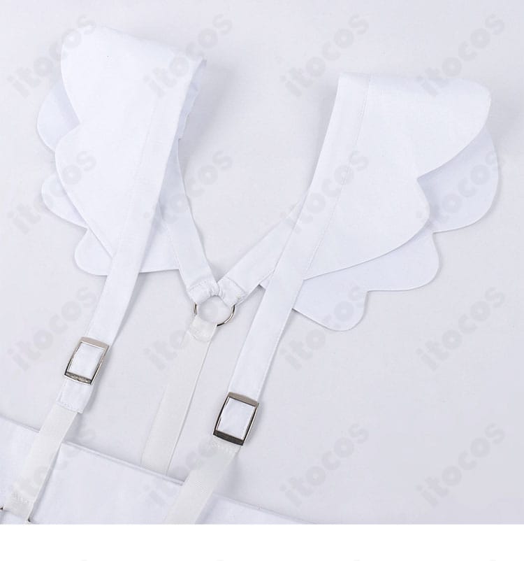 ショール風パーツの装飾ディテール。生地の質感と縁取り