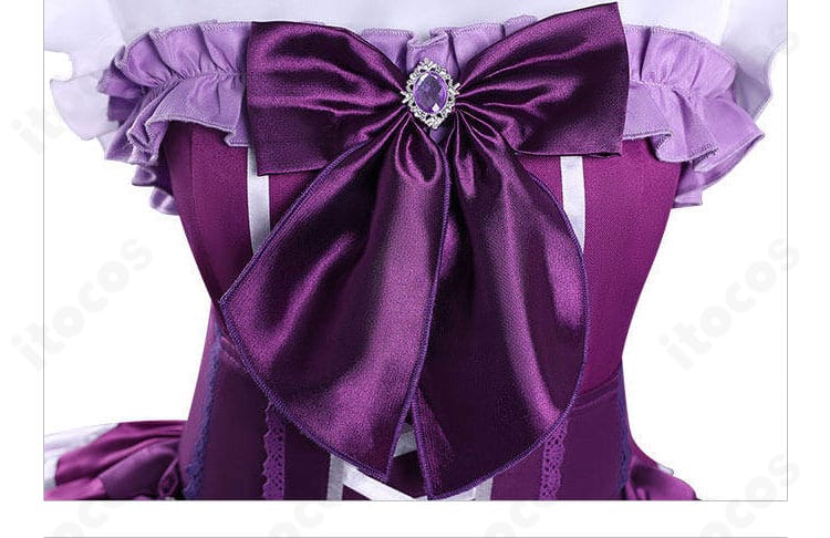 胸元リボン飾りの形状と質感ディテール