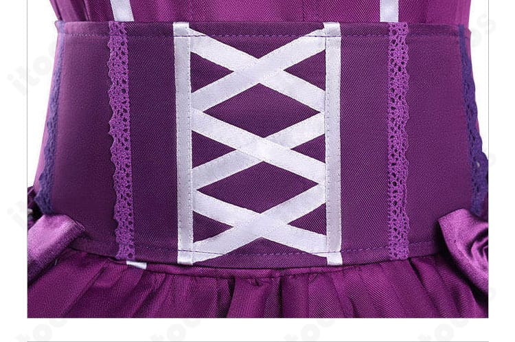 コルセットベルトの意匠とステッチディテール