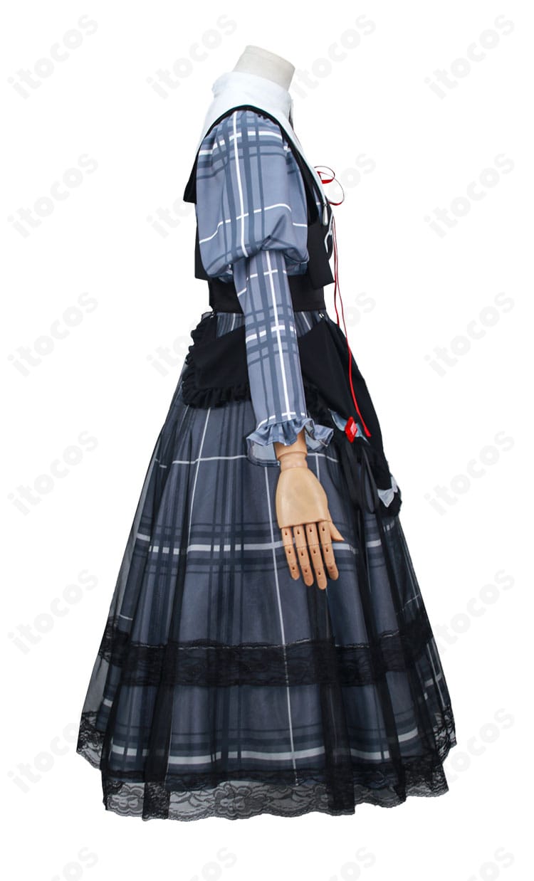 右袖のデザインと縫製ディテールが分かる無期迷途 ルミナ衣装の袖アップ