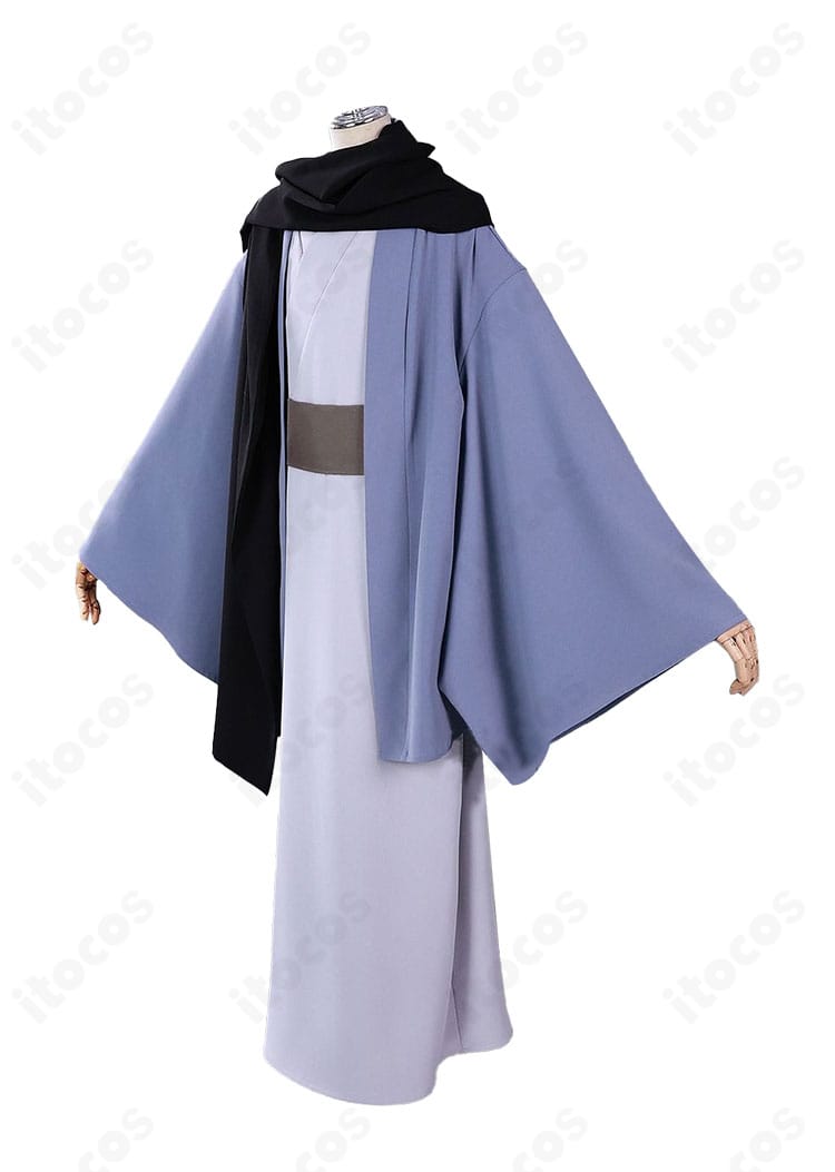 巴衛衣装のマフラーと襟元レイヤーを強調した画像。首元のボリューム感と色味が分かる