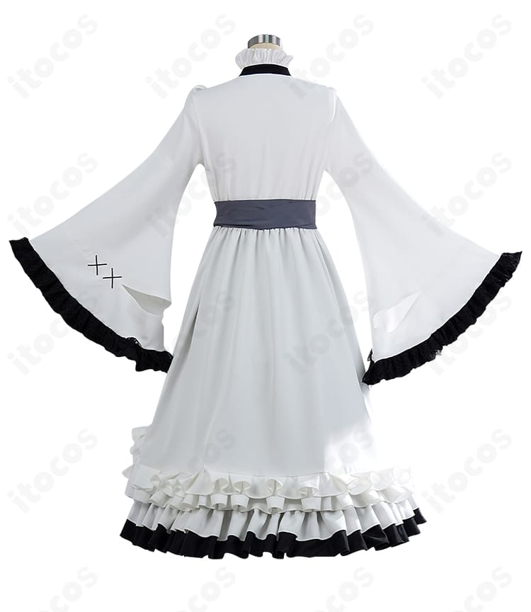 袖口と手袋の質感ディテール｜手元のコントラストが映える構成