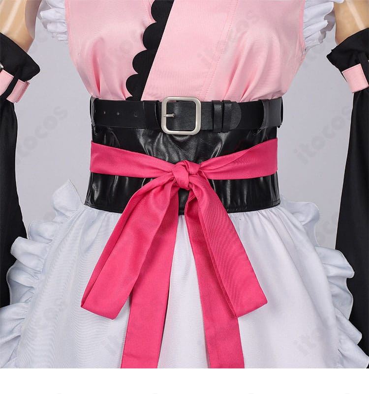 駒沢乃依 コスプレ衣装の袖パーツアップ（形状と取り付け位置の参考）