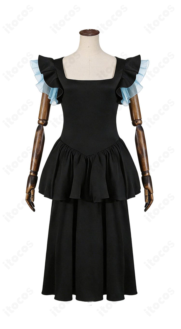 黒川あかね 劇団ララライ舞台衣装の正面カット｜ハリのあるラインと端正なデザイン