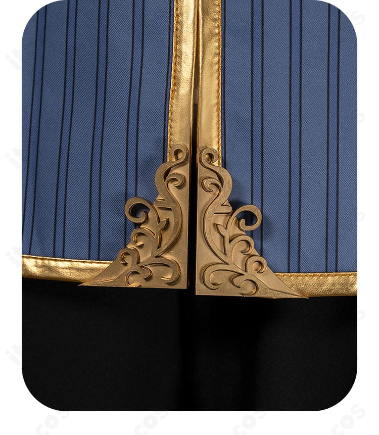 上着裾の意匠と縁取り、コーナーパーツの仕上げを示すアップ。