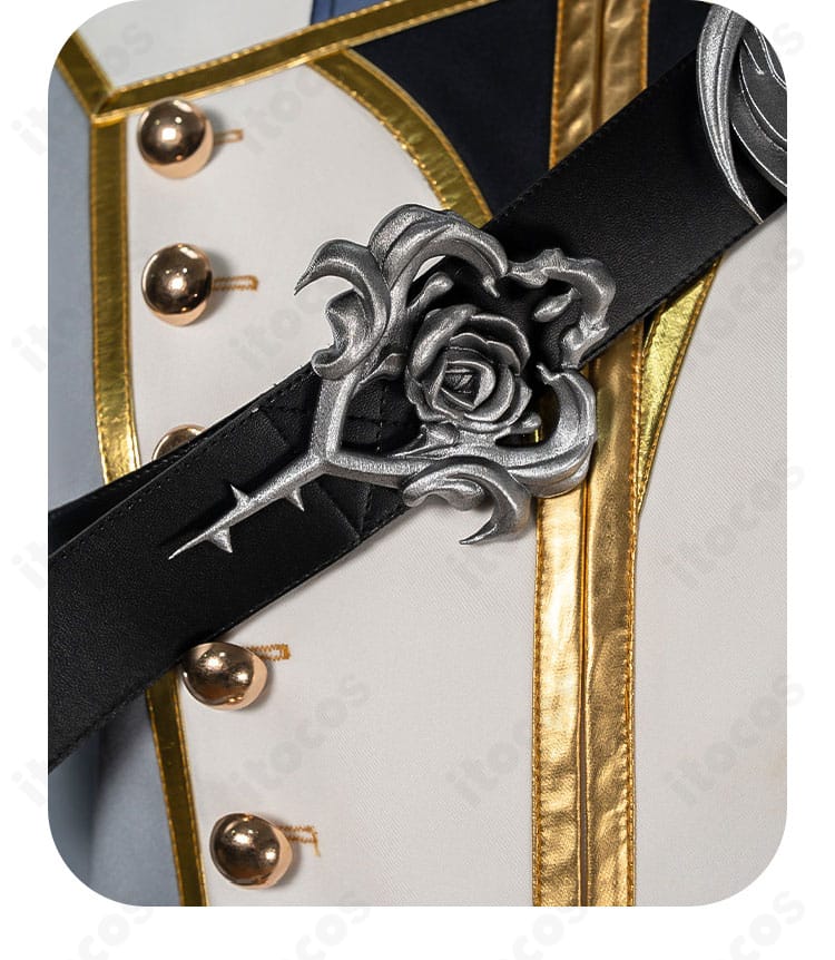 斜めベルト(斜帯)装飾の幅・バックル・通し位置の詳細。