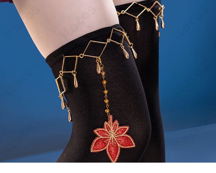 セット内容一式(ワンピース・飾り類・靴下など)の平置き写真