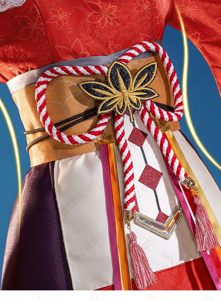 カチューシャと髪花飾りの意匠と配色バランスのアップ