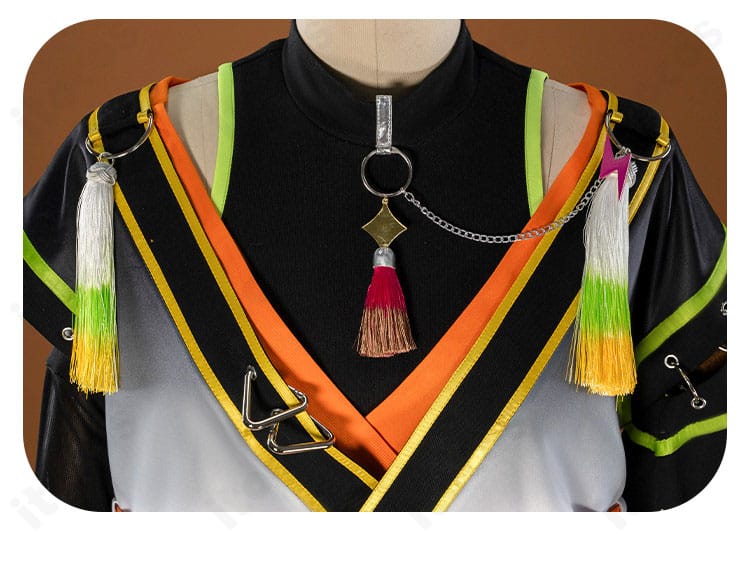 衣領(カラー)周りの装飾バランスとステッチの精度