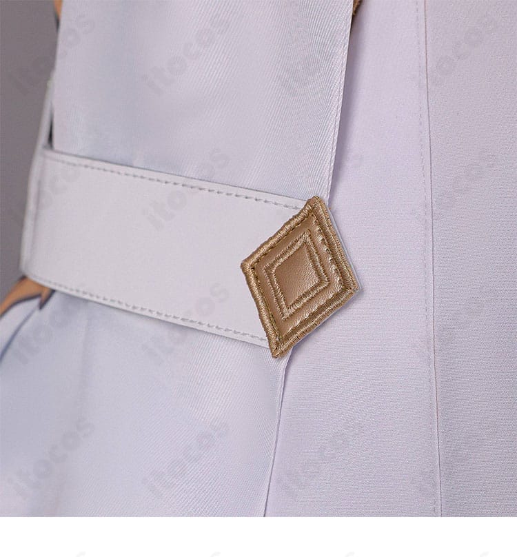 旅人(蛍)衣装の側面・細いストラップ装飾のディテール