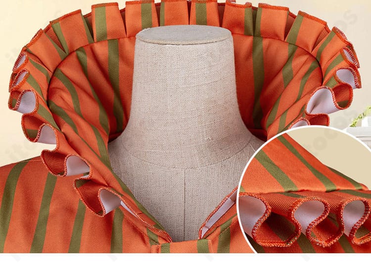 ベルトとポーチの意匠・ステッチを示したディテールカット