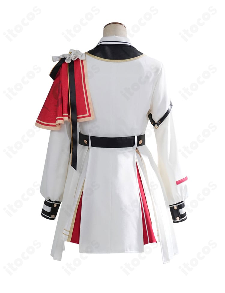 百鬼あやめ 新衣装の胸元装飾とボタン配置。質感と重厚感を強調。