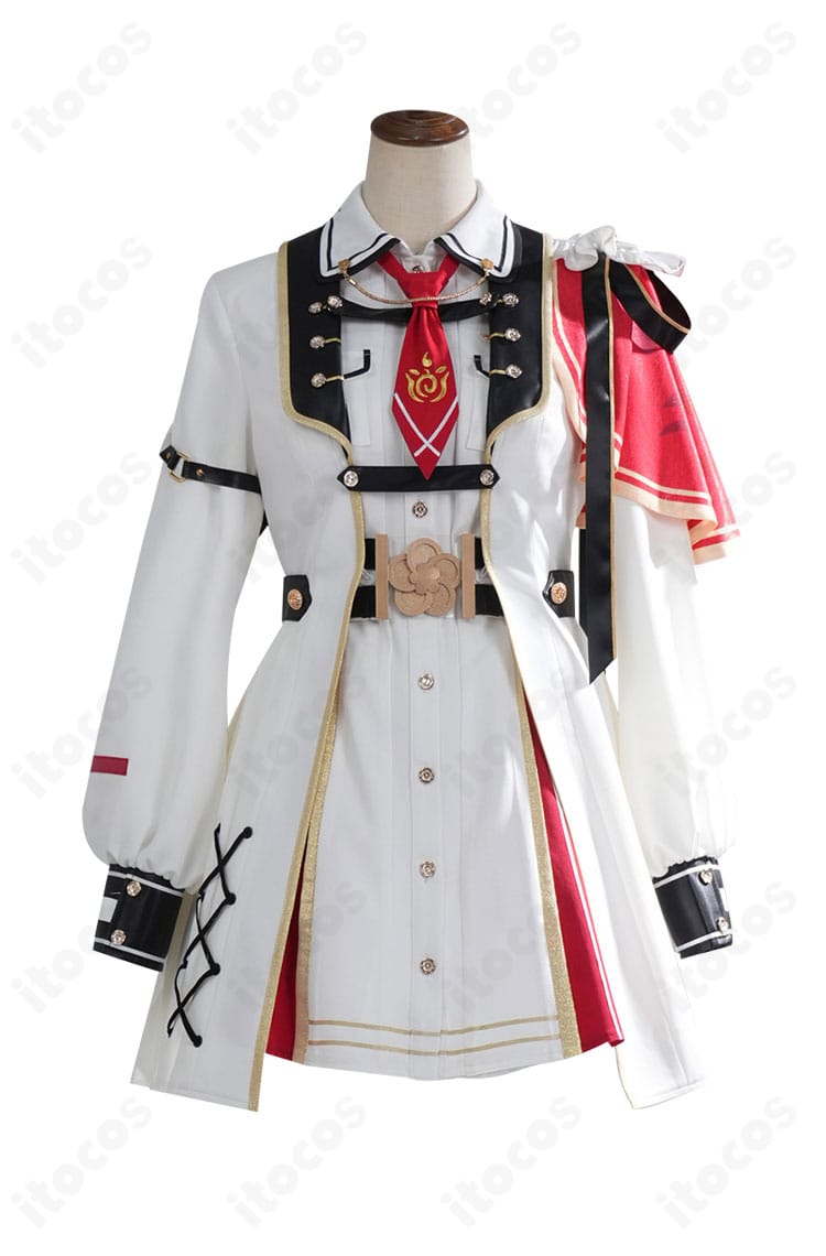 百鬼あやめ 新衣装(軍服風)コスプレの全身背面。背面ラインと裾の落ち感を確認できるショット。