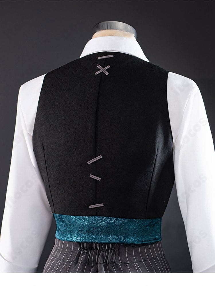 闘牛士衣装の背面デザインと装飾のディテール写真