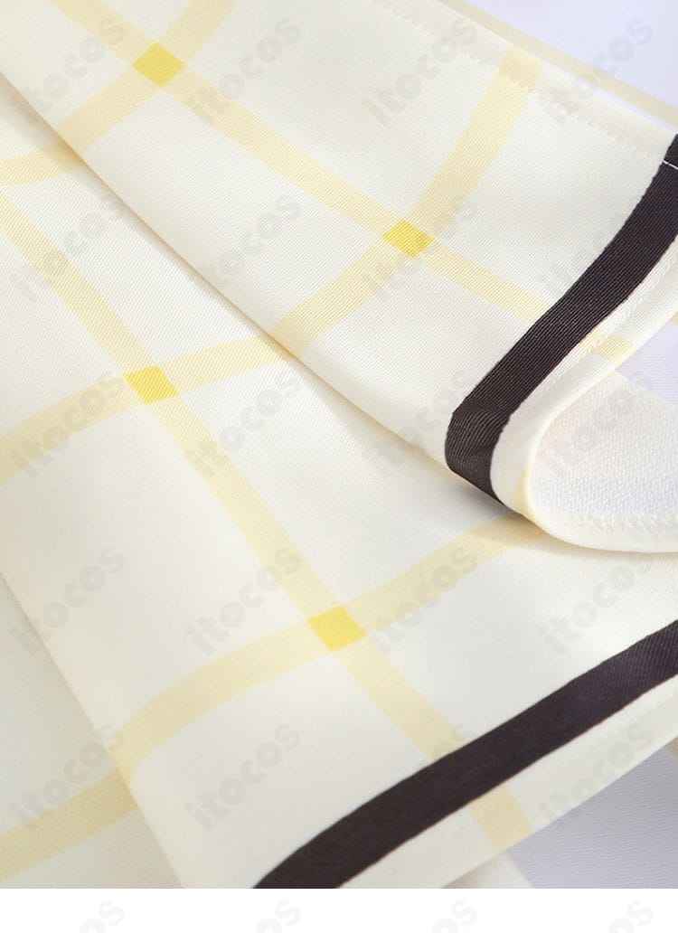 スカートのメッシュ装飾レイヤーの質感と配置