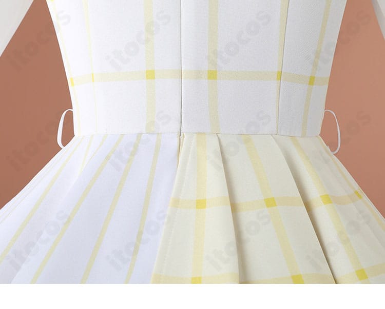 スカート腰部分の切替・タックと装飾パーツの詳細