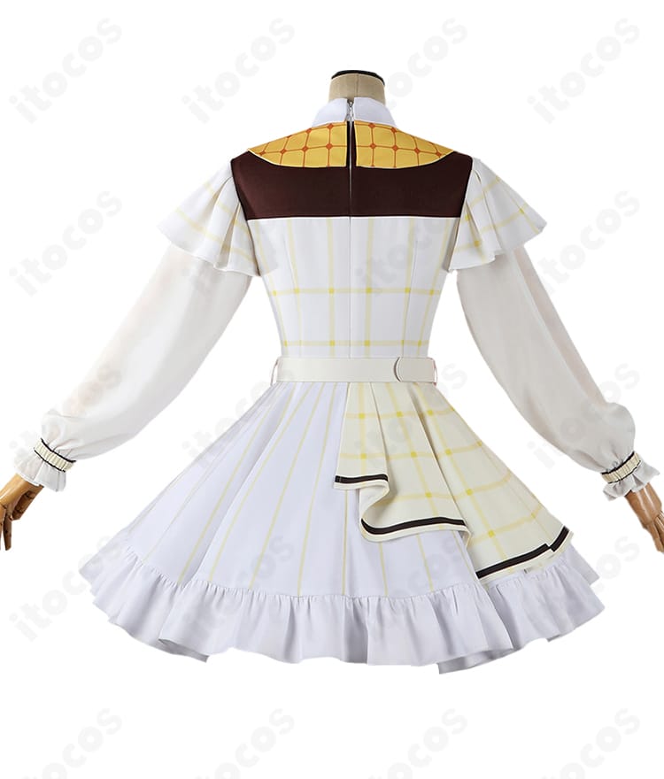 背面装飾ディテールと切替ラインのクローズアップ