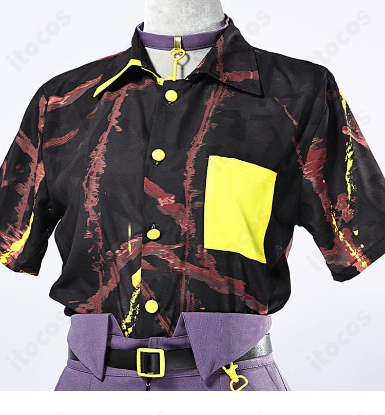 神代 類 想いを込めた小道具作り コスプレ衣装・腰飾りクローズアップ（装飾パーツの質感）