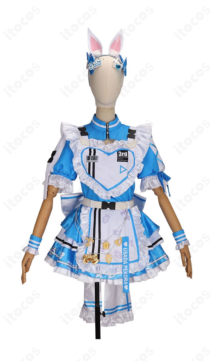 兎田ぺこら 3期生ライブ衣装の正面全景。トップスとスカートのシルエット、配色バランスが分かるフロントビュー。