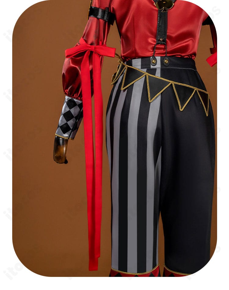 ズボンとサスペンダーの装飾・ステッチ詳細