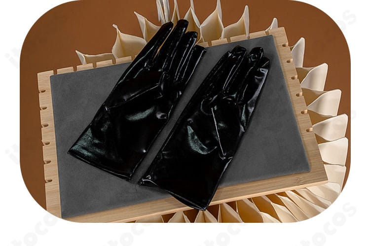 手提げ小物（手袋・小物類）の装飾ディテール