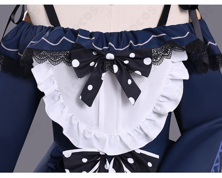 夏目アンアン衣装の前身頃装飾とボタン・トリム