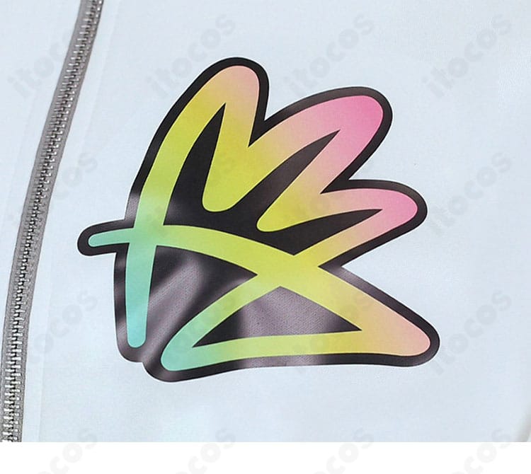 胸飾りモチーフのアップ（紋様・配置の再現）