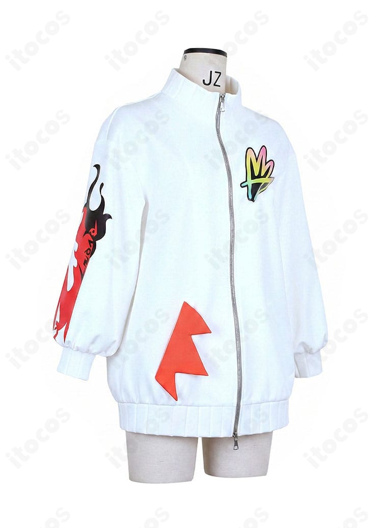 ピュール コート衣装の側面シルエットとライン