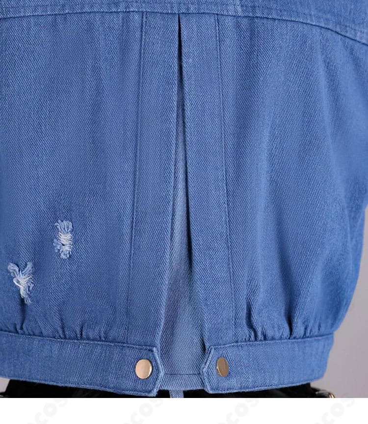 音乃瀬奏 Flashpoint コート背面ヨークと装飾のディテール