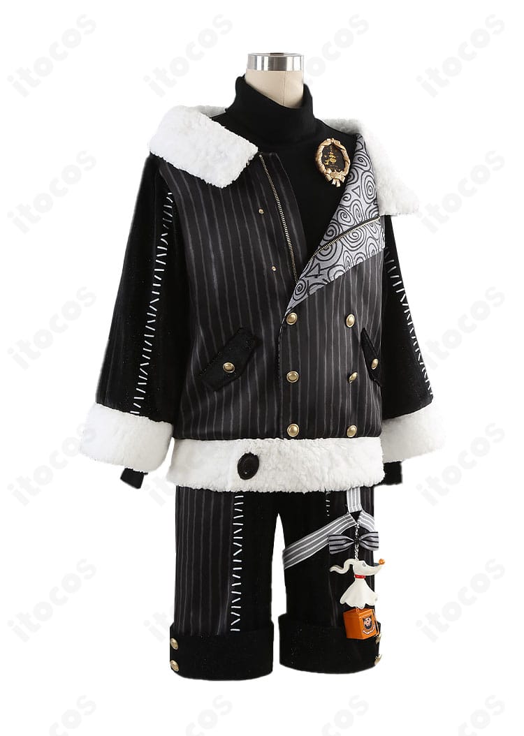 リリア・ヴァンルージュ ナイトメアークーリエ衣装の右側面シルエットと装飾位置