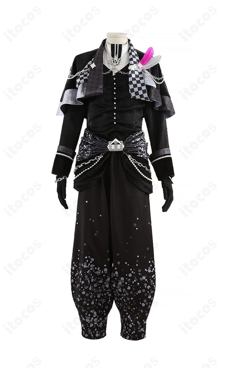 百 10周年記念衣装の正面全体画像（マント・コルセット含む）