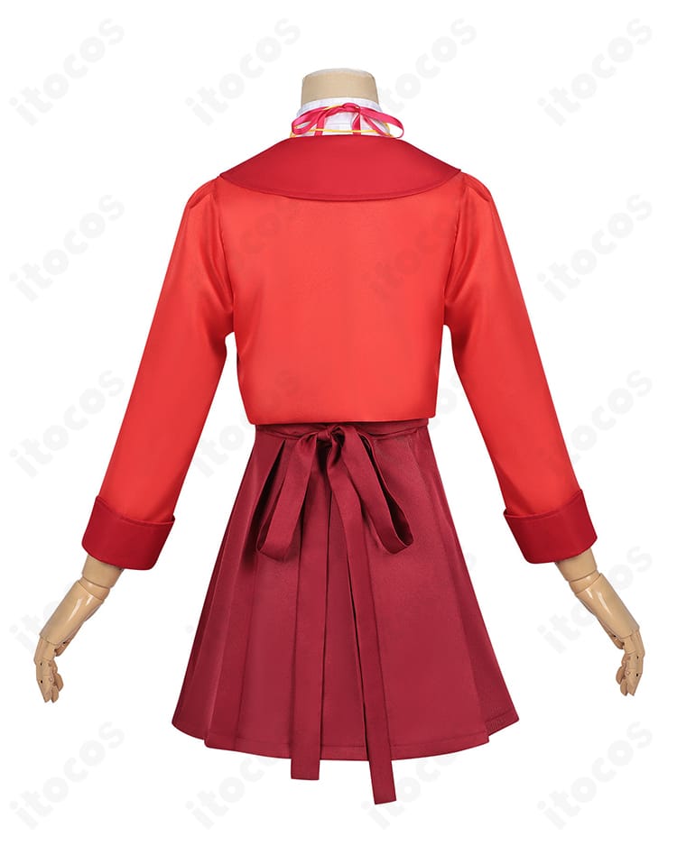 小林みくる私服コスプレの背面デザインと丈感の確認