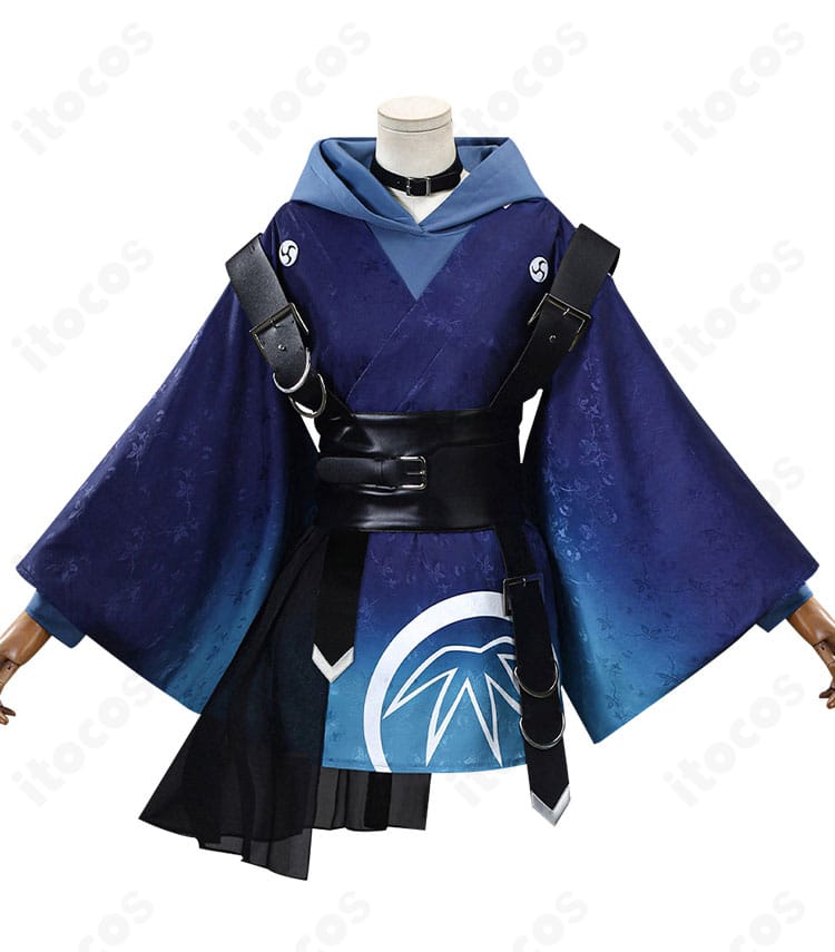 酒寄彩葉衣装のコートとインナーを正面から撮影。ジャガードの発色とシルエットを確認できる画像