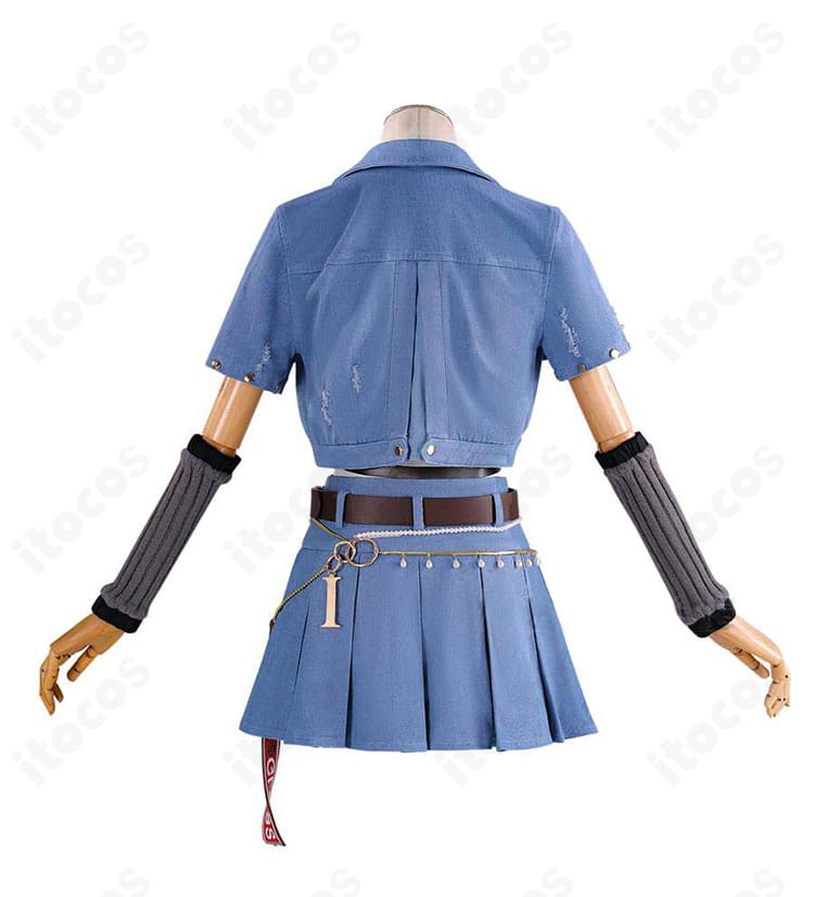 一条莉々華 Flashpoint衣装 背面の丈感とベルト位置