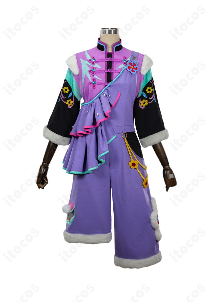 2winkユニット衣装の正面全体。高発色の配色とオーバーオールのシルエット