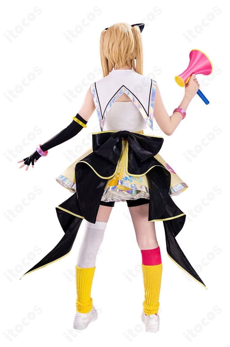 BanG Dream! コスプレ衣装の背面全体像とシルエット