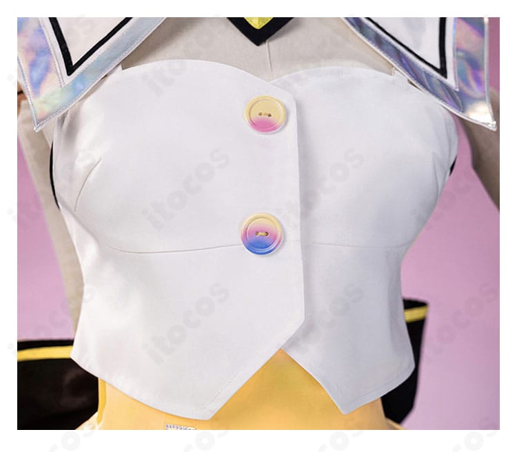 前開き部分の留め具と前立ての縫製ディテール