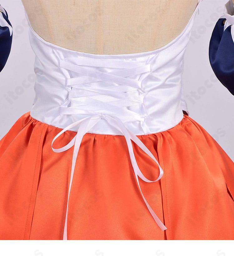 アルヴィト衣装の背面装飾ディテール。ヨーク切替と背面パーツの構成