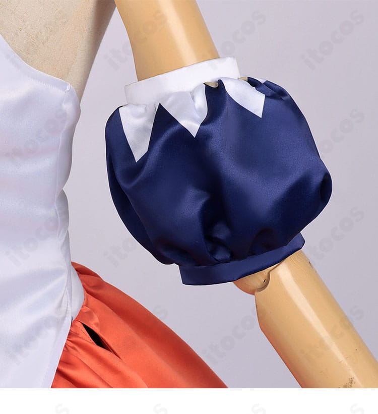 アルヴィト衣装の袖口装飾。パフスリーブとカフの切替・トリムのディテール