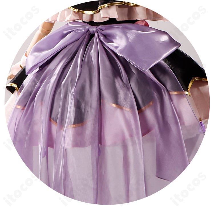 背面の大きな蝶結び装飾ディテール接写