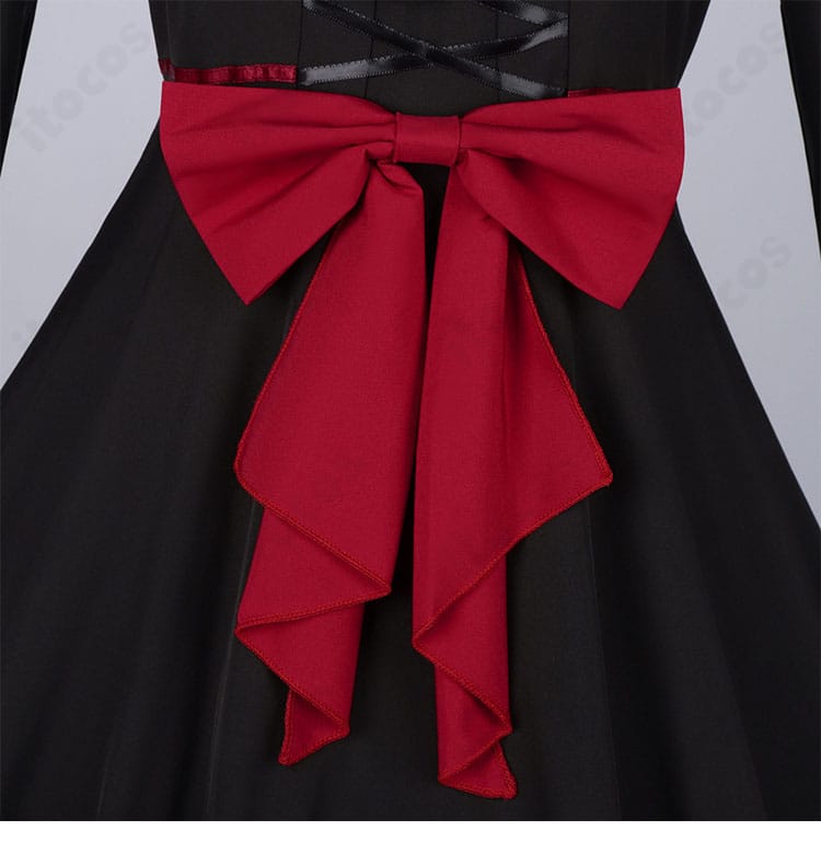 背面の赤い大きめリボン装飾ディテール接写