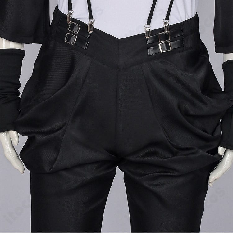 ズボンの装飾・切り替え位置・ステッチを示すディテール画像