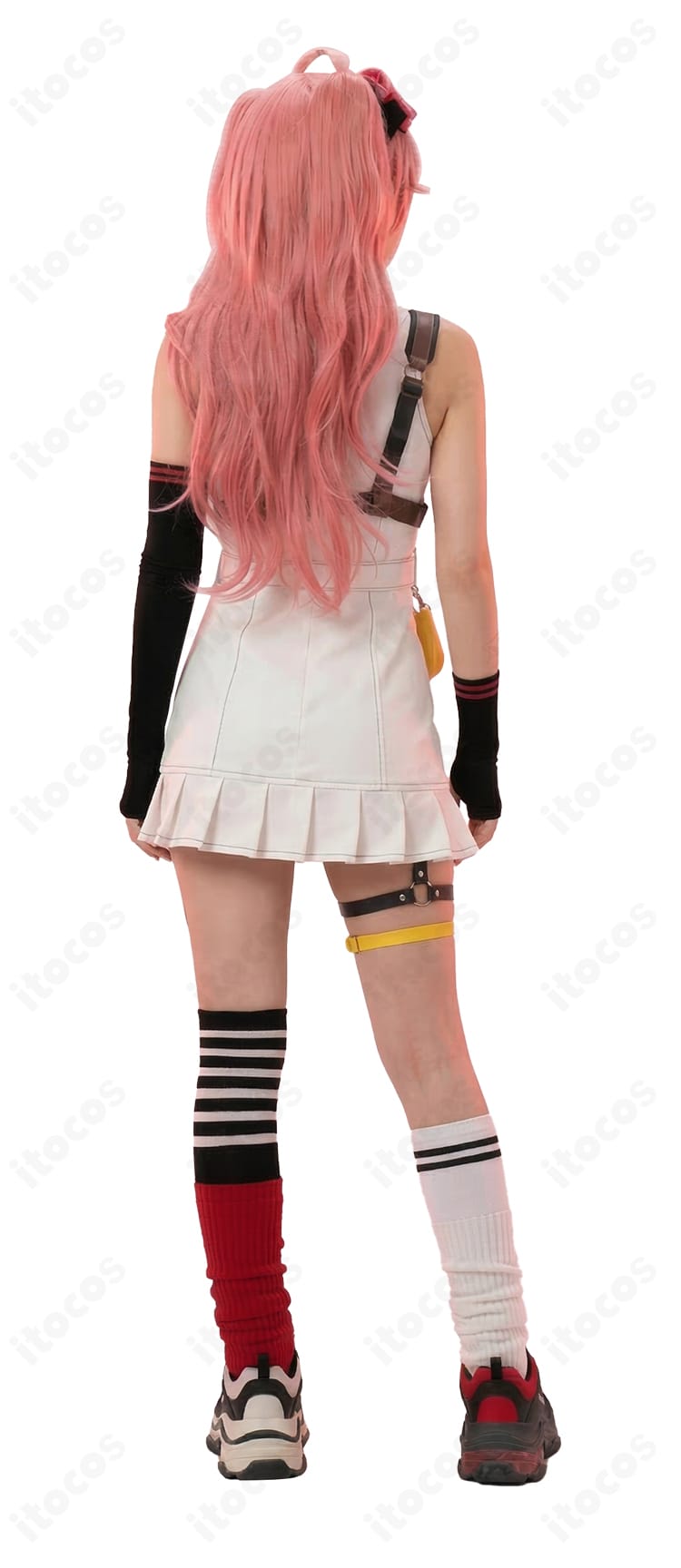 スカートおよび装飾の背面ディテール画像（配色切替・縫製アップ）