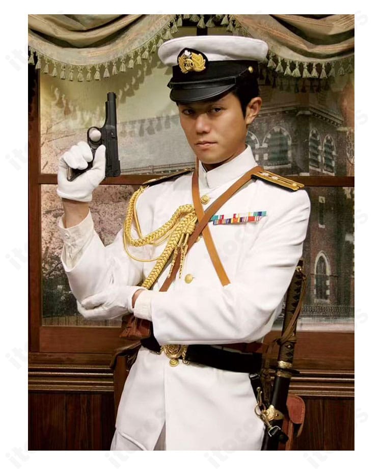 レトロ軍装風・第二種軍装コスプレ衣装の正面着用参考(シルエットと襟元のディテール)