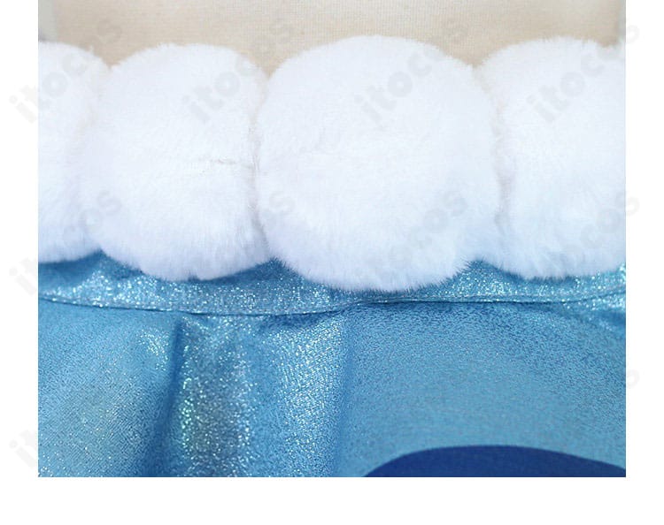 ウエスト周りのふわモコ装飾（ポンポン）の質感ディテール